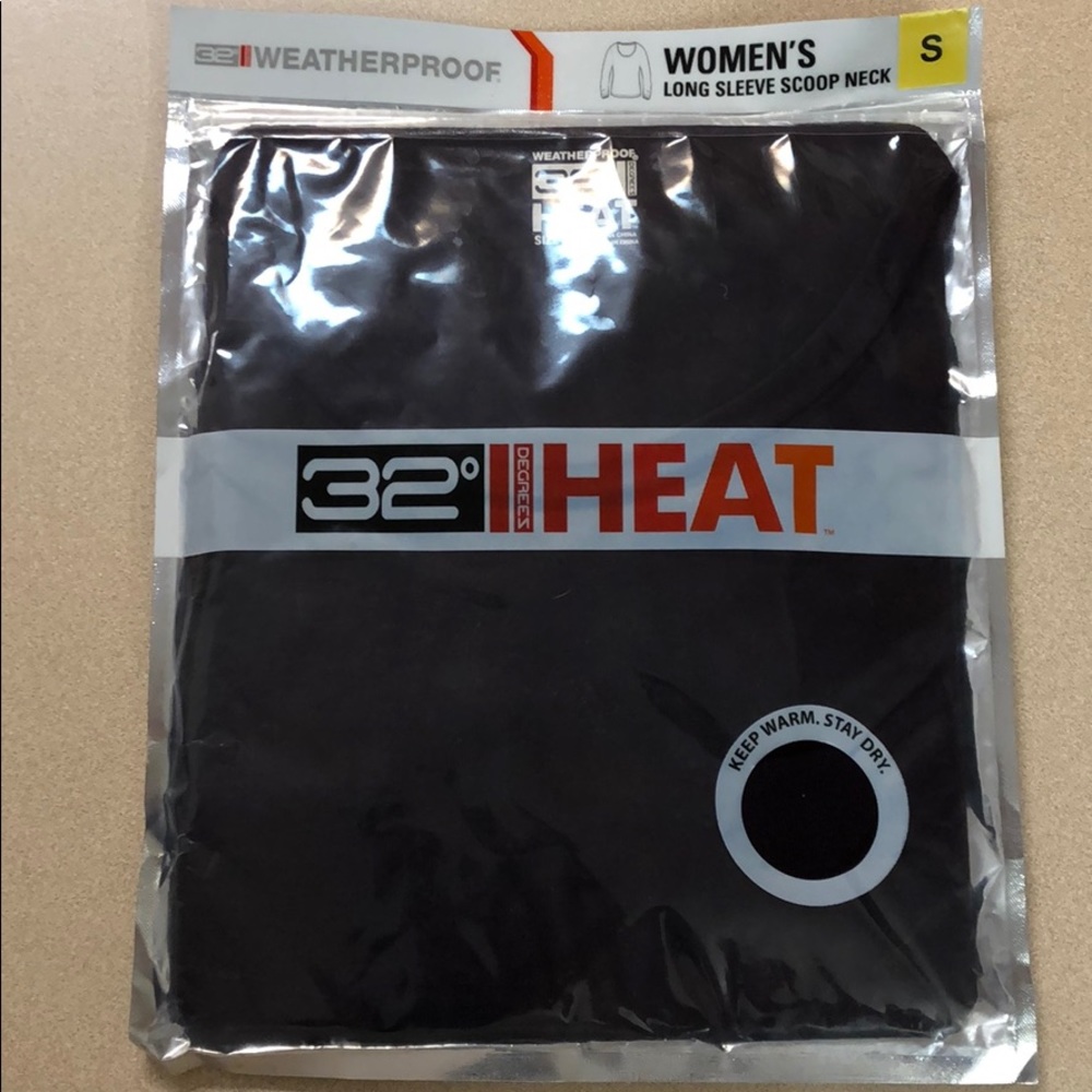 32degrees weatherproof women’slongsleevescoop neck